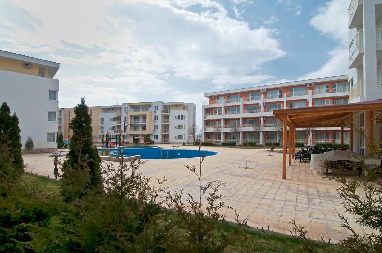 Holiday Apartments Next To Action Aquapark Słoneczny Brzeg Zewnętrze zdjęcie